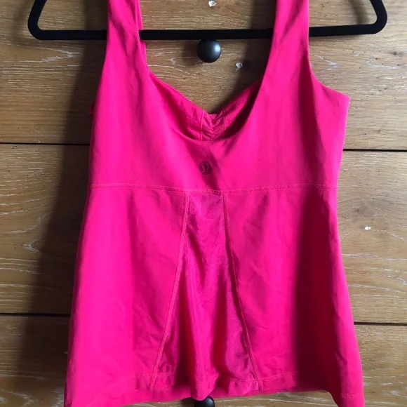 Lululemon Aria Tank II Pink/Raspberry, 8 - Picture 3 of 4